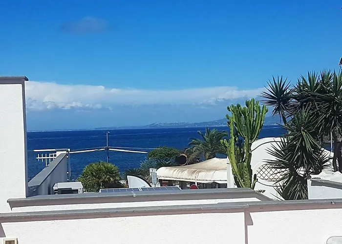 La Terrazza Dell^ippocampo #seaview Apartamento Isquia